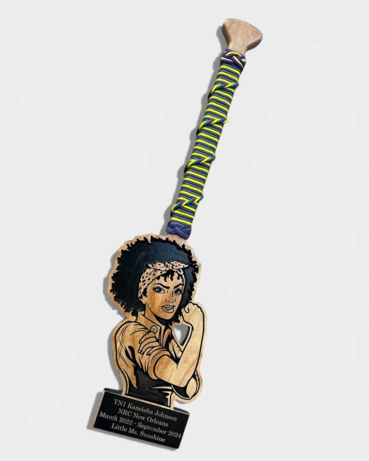 Strong Female Paddle (Style 2)